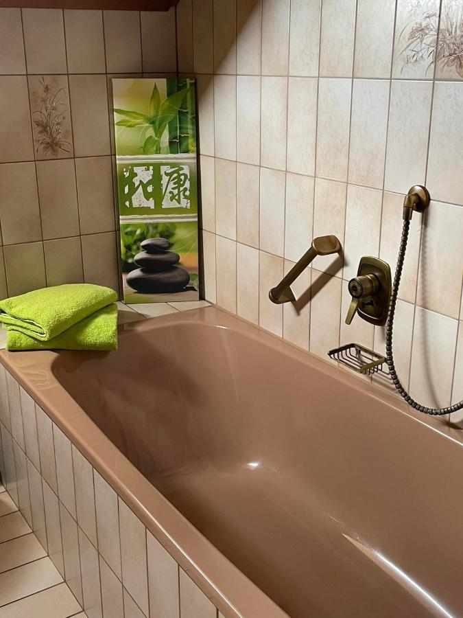 Ferienwohnung Reblandblick บาเดน-บาเดน ภายนอก รูปภาพ